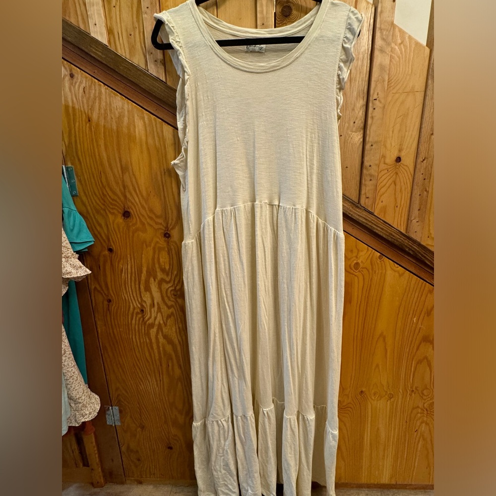 Wonderly cream maxi dress - size extra large